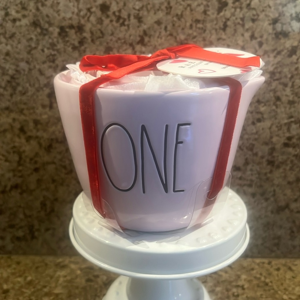 Rae Dunn Pink Heart Measuring Cups